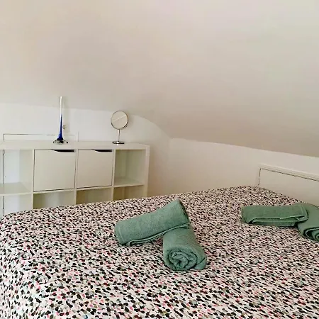 Apartment Tram & Fado Memory House — Under The St. George's Castle Lisbon