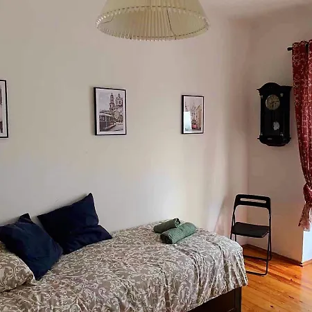 Apartment Tram & Fado Memory House — Under The St. George's Castle *